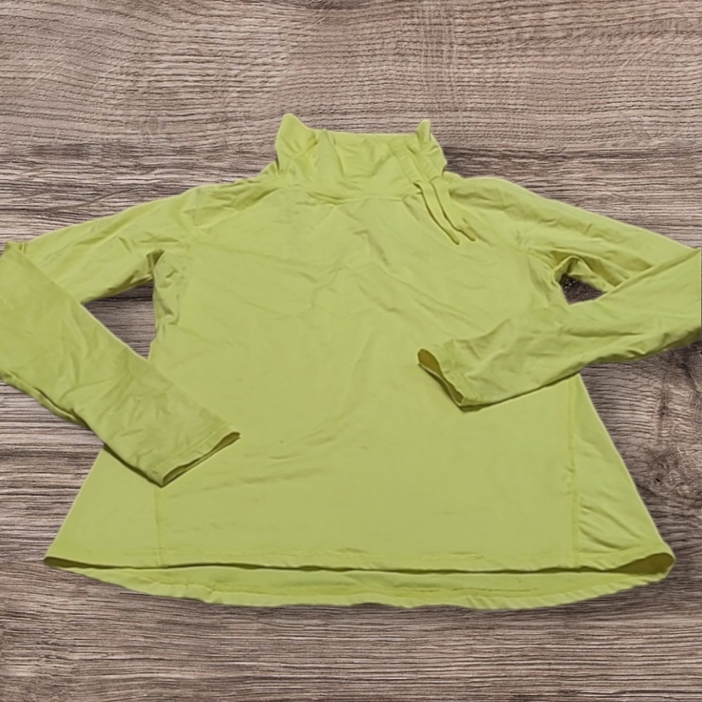 WOMEN'S LAYERS PERFORMANCE QWICK-DRY PULLOVER